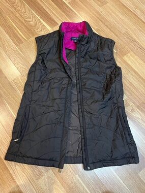 Lands' End Black Quilted Vest with Pink Interior